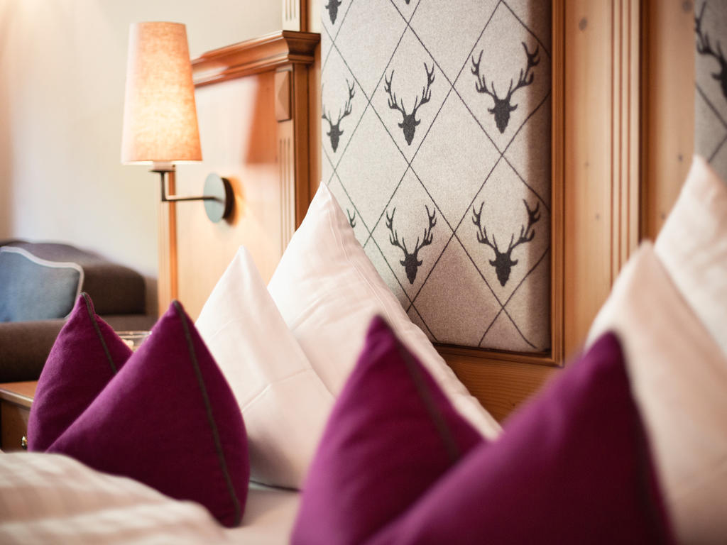 Hotel Forsthofgut Leogang Zimmer foto